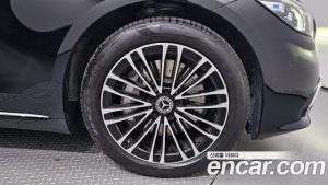 Mercedes-Benz S-Class S350 d 4MATIC 2025 года из Южной Кореи