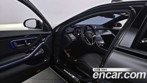 Mercedes-Benz S-Class S350 d 4MATIC 2025 года из Южной Кореи