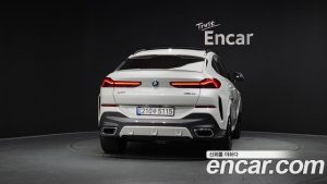 BMW X6 xDrive40i M Sport 2025 года из Южной Кореи