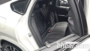 BMW X6 xDrive40i M Sport 2025 года из Южной Кореи