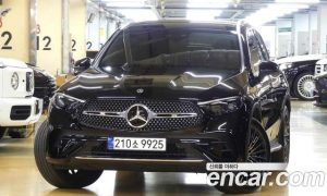 Mercedes-Benz GLC-Class GLC300 4MATIC AMG Line 2023 года из Южной Кореи
