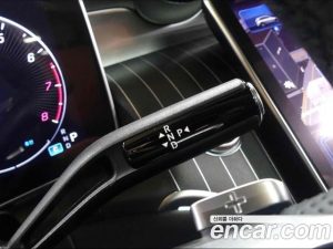 Mercedes-Benz GLC-Class GLC300 4MATIC AMG Line 2023 года из Южной Кореи