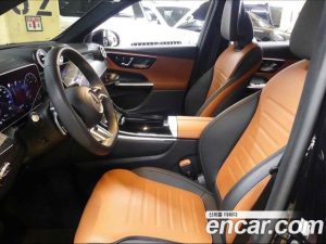 Mercedes-Benz GLC-Class GLC300 4MATIC AMG Line 2023 года из Южной Кореи