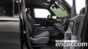 Kia Tasman 2.5T Бензин 4WD 2025 года из Южной Кореи