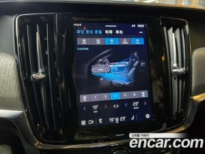 Volvo S90 B5 Ultra Bright 2025 года из Южной Кореи