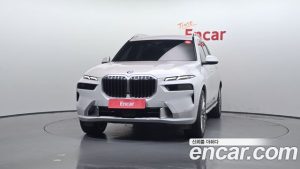 BMW X7 xDrive 40i Design Pure Excellence 7-Seater 2023 года из Южной Кореи