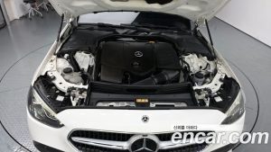 Mercedes-Benz C-Class C300 4MATIC Avantgarde 2023 года из Южной Кореи