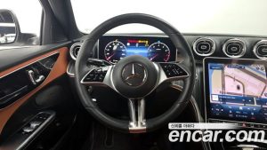 Mercedes-Benz C-Class C300 4MATIC Avantgarde 2023 года из Южной Кореи