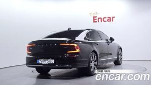 Volvo S90 B6 AWD Ultra Bright 2025 года из Южной Кореи
