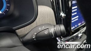 Volvo S90 B6 AWD Ultra Bright 2025 года из Южной Кореи