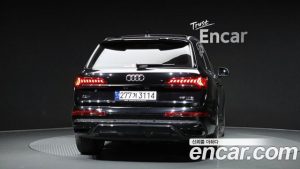 Audi Q7 55 TFSI 4WD Premium 2023 года из Южной Кореи