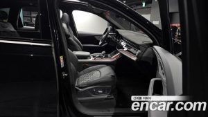 Audi Q7 55 TFSI 4WD Premium 2023 года из Южной Кореи