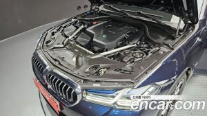 BMW 5-Series 530i M Sport 2023 года из Южной Кореи