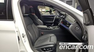 BMW 5-Series 530i xDrive M Sport 2023 года из Южной Кореи