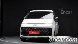 Hyundai Staria L3.5 Lounge 9-Seater 2025 года из Южной Кореи