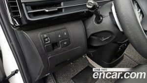 Hyundai Staria L3.5 Lounge 9-Seater 2025 года из Южной Кореи