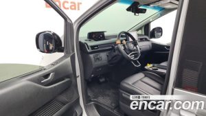 Hyundai Staria L3.5 Wagon 5 2024 года из Южной Кореи