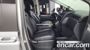 Hyundai Staria L3.5 Wagon 5 2024 года из Южной Кореи
