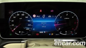 Mercedes-Benz S-Class S400 d 4MATIC 2023 года из Южной Кореи