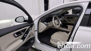 Mercedes-Benz S-Class S400 d 4MATIC 2023 года из Южной Кореи