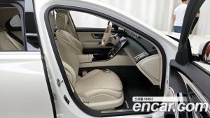 Mercedes-Benz S-Class S400 d 4MATIC 2023 года из Южной Кореи