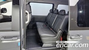Hyundai Staria Tourer 9-Seater 2025 года из Южной Кореи