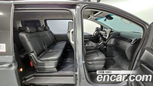 Hyundai Staria Tourer 9-Seater 2025 года из Южной Кореи
