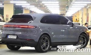 Porsche Cayenne 3.0 2024 года из Южной Кореи