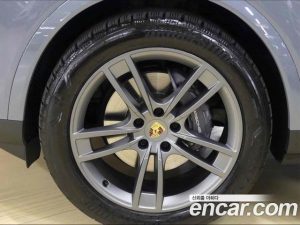 Porsche Cayenne 3.0 2024 года из Южной Кореи