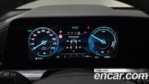 Kia Niro Signature 2024 года из Южной Кореи