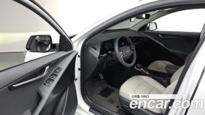 Kia Niro Signature 2024 года из Южной Кореи