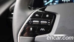 Kia Niro Signature 2024 года из Южной Кореи