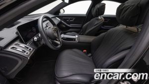 Mercedes-Benz S-Class S350 d 4MATIC 2025 года из Южной Кореи