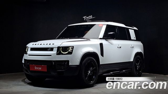 Land Rover Defender 110 D300 HSE 2023 года из Кореи