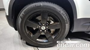 Land Rover Defender 110 D300 HSE 2023 года из Южной Кореи