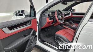 Porsche Cayenne 3.0 2025 года из Южной Кореи
