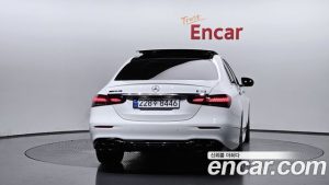 Mercedes-Benz E-Class E53 AMG 4MATIC+ 2023 года из Южной Кореи