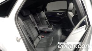 Audi A6 45 TFSI Premium 2023 года из Южной Кореи