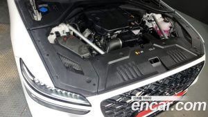 Genesis GV70 2.5T Бензин 2WD 2025 года из Южной Кореи