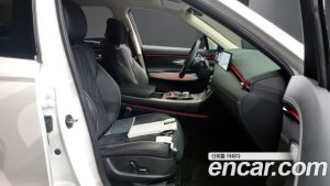 Genesis GV70 2.5T Бензин 2WD 2025 года из Южной Кореи
