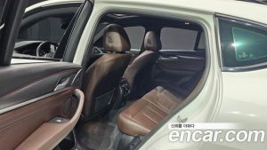 BMW X4 xDrive20d M Sport 2023 года из Южной Кореи