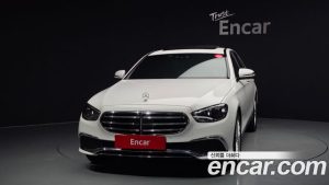 Mercedes-Benz E-Class E220d 4MATIC Exclusive 2023 года из Южной Кореи