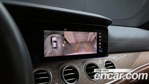 Mercedes-Benz E-Class E220d 4MATIC Exclusive 2023 года из Южной Кореи