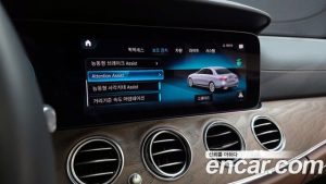 Mercedes-Benz E-Class E220d 4MATIC Exclusive 2023 года из Южной Кореи