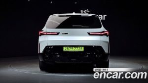 BMW XM 4.4 2023 года из Южной Кореи