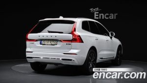 Volvo XC60 B5 ULTIMATE Bright 2024 года из Южной Кореи