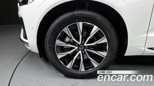 Volvo XC60 B5 ULTIMATE Bright 2024 года из Южной Кореи