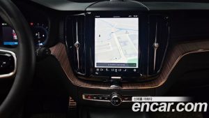 Volvo XC60 B5 ULTIMATE Bright 2024 года из Южной Кореи