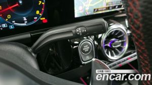 Mercedes-Benz GLA-Class GLA45 AMG 4MATIC+ 2023 года из Южной Кореи