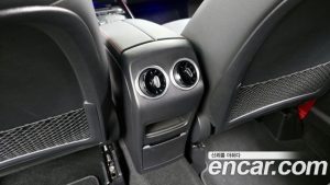 Mercedes-Benz GLA-Class GLA45 AMG 4MATIC+ 2023 года из Южной Кореи